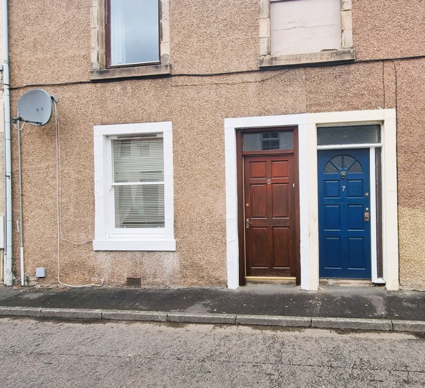 Albert Place - property photo 1