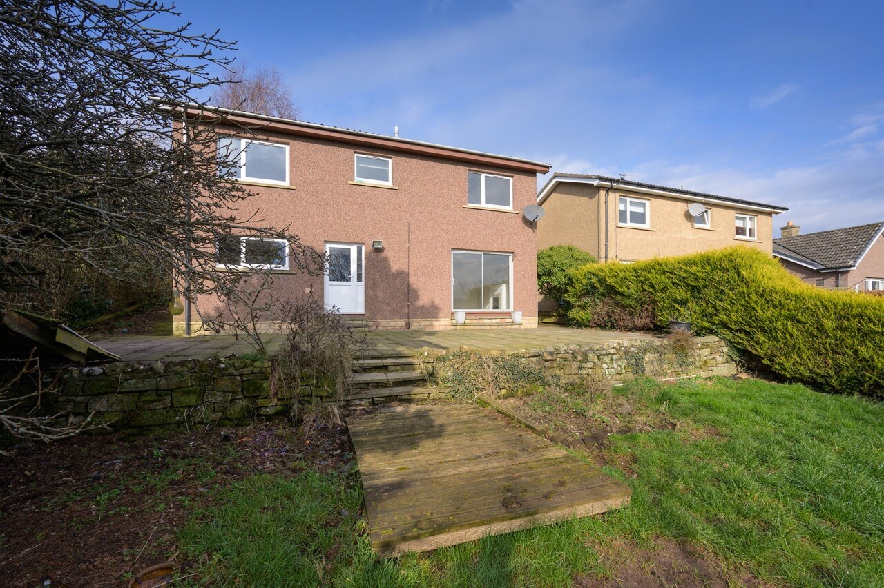 Rowans, Ladylands Drive, Jedburgh, TD8 6TD